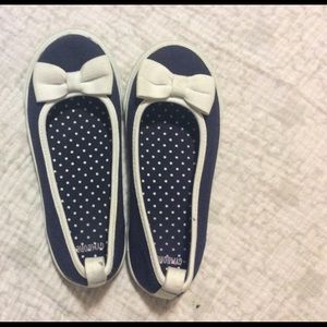 Comfortable slip one for the dressy girl